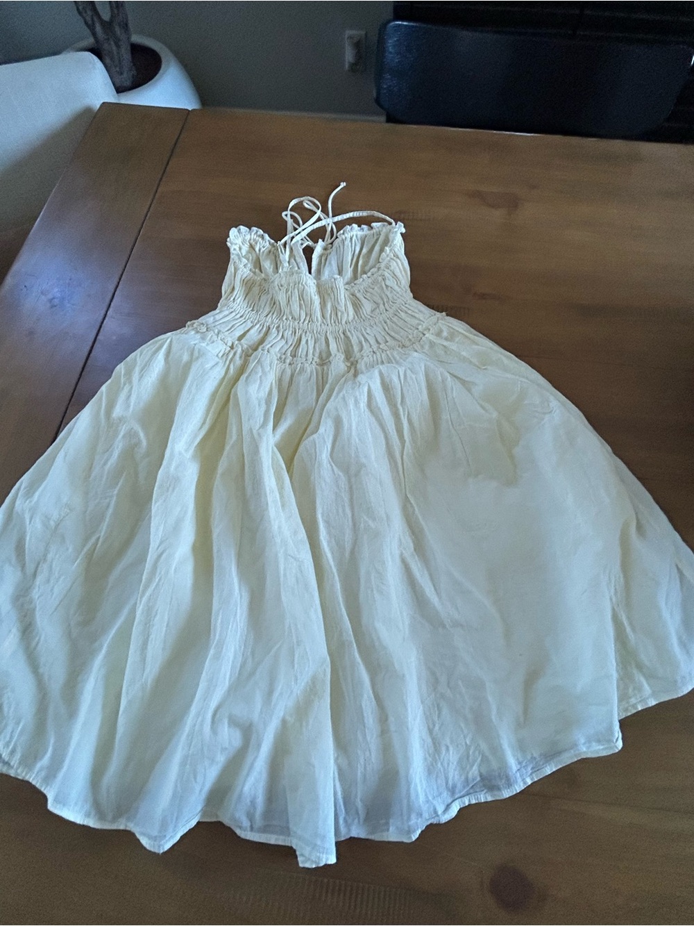 NWT aerie pale yellow mini dress. No wear perfect condition - Picture 6 of 8